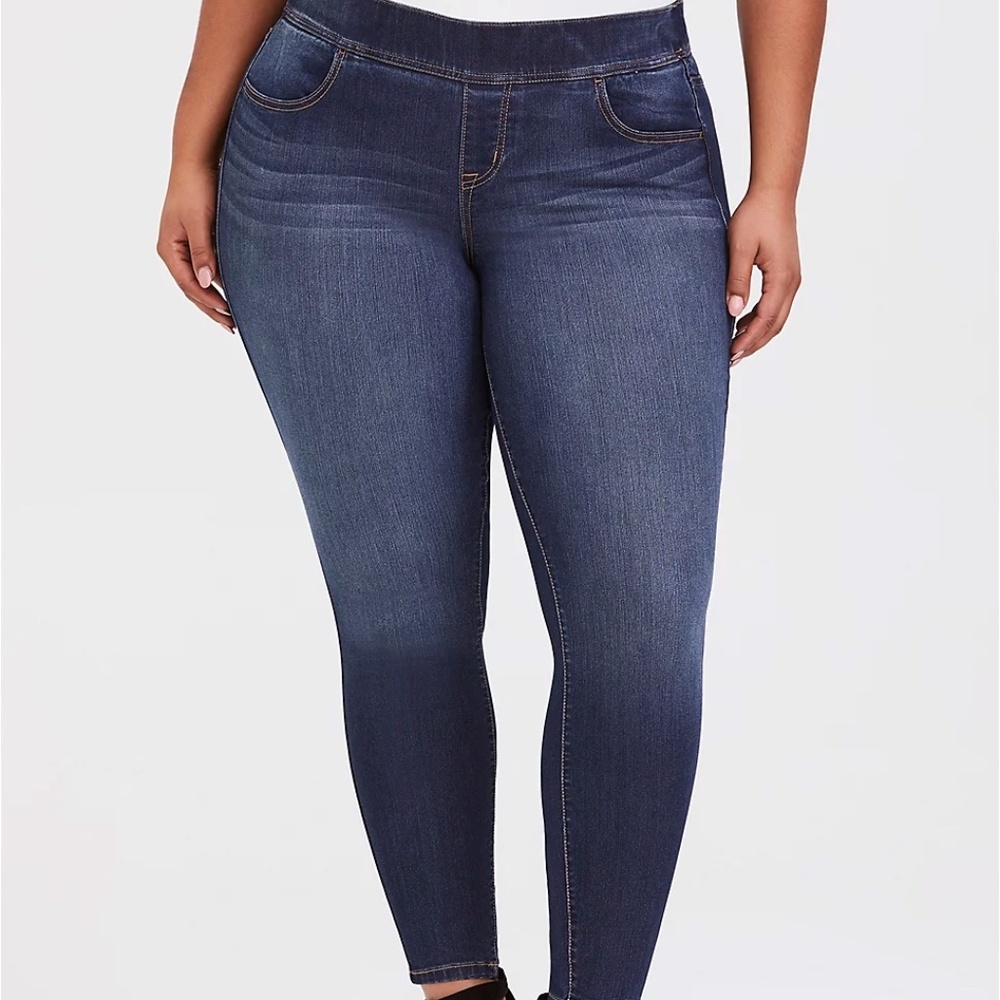 Torrid Super Stretch Pull on Lean Jean Size 0X